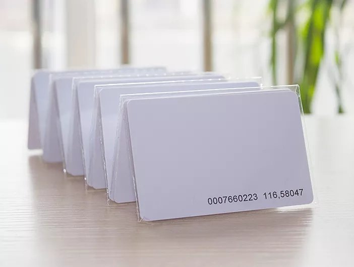 Badge RFID EM 125 kHz compatible ZKTeco et Hikvision.